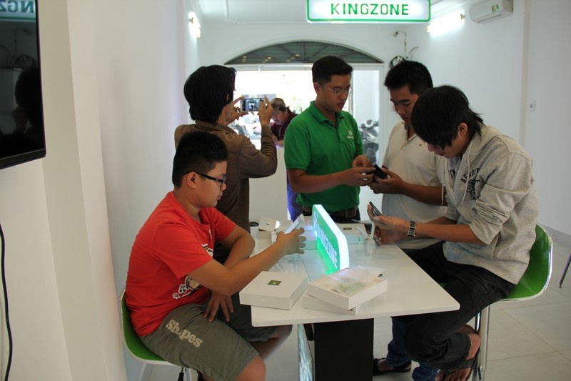 Uu diem cua Kingzone K1 Lite gia 5,45 trieu dong hinh anh