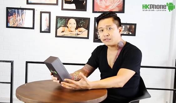 Chiếc Racer HERO được ca sĩ Tuấn Hưng đích thân “đập hộp” đầu tiên.