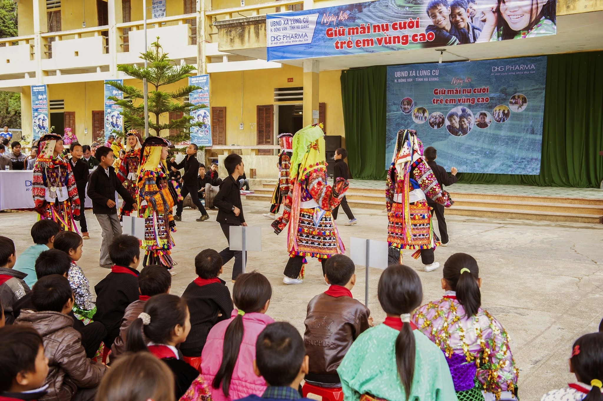 De nguoi ngheo xuan nay them am hinh anh