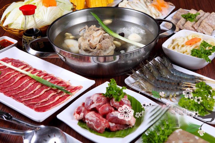 Thuong thuc lau nhan sam bo duong tai Shabu Kichoo hinh anh