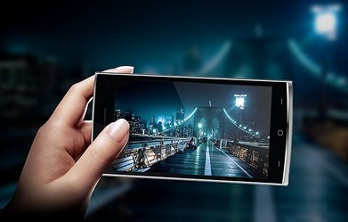 Titan Q7 loi 8 RAM 2 GB duoc nguoi dung ua chuong hinh anh