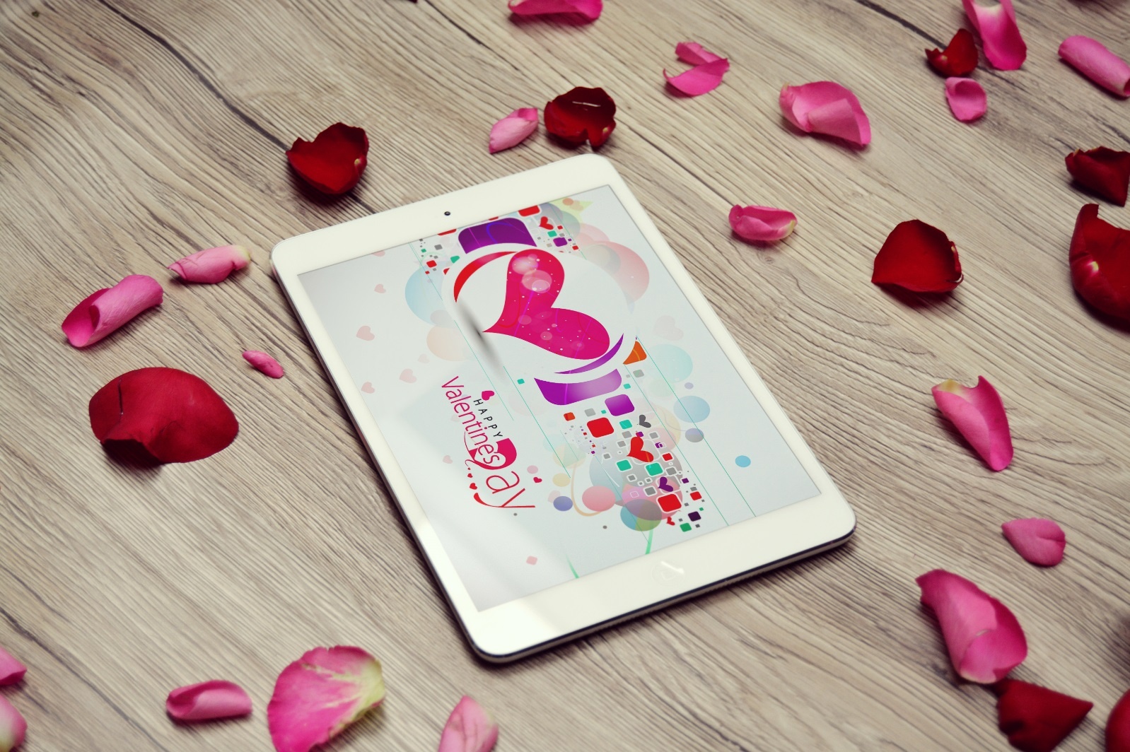 iPhone, iPad - qua tang yeu thich dip Valentine hinh anh