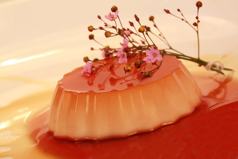 Banh flan sua de, mon ngon sang trong don Tet At Mui hinh anh