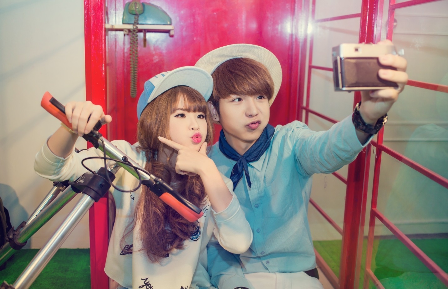 Ke hoach don Valentine cua 4 cap doi hot nhat Vpop hinh anh