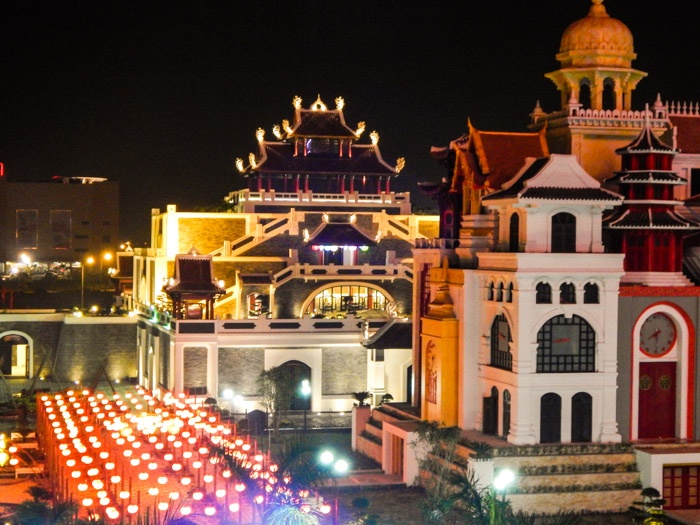 Du ngoan chau A chi trong mot ngay hinh anh