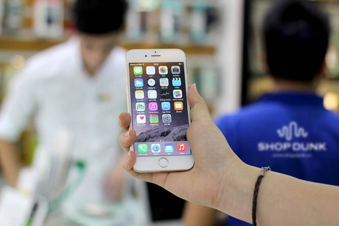 iPhone va iPad dat khach trong dip Tet tai Ha Noi hinh anh