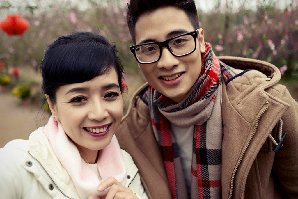 Jvevermind lam clip danh tang nguoi phu nu dac biet hinh anh