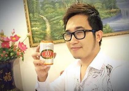 Khac Viet va Robbey tong ket li xi Tet hinh anh