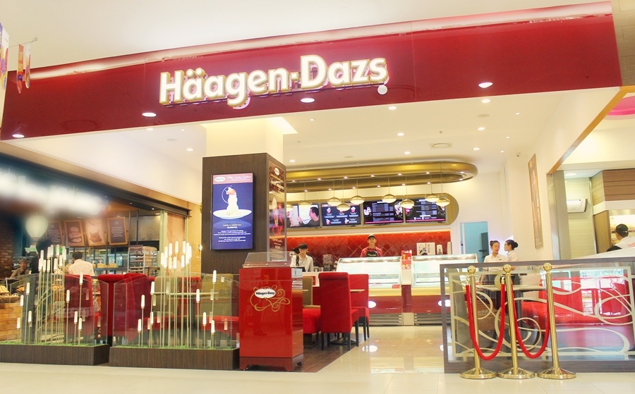 Không gian quán rộng rãi, sang trọng.