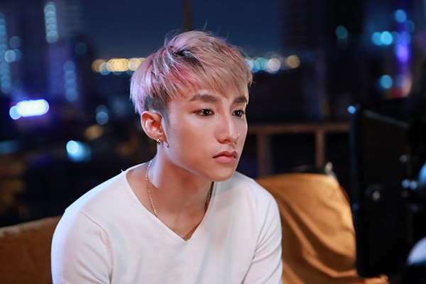 Nhung sao Viet bo thi giua chung du dang hot hinh anh