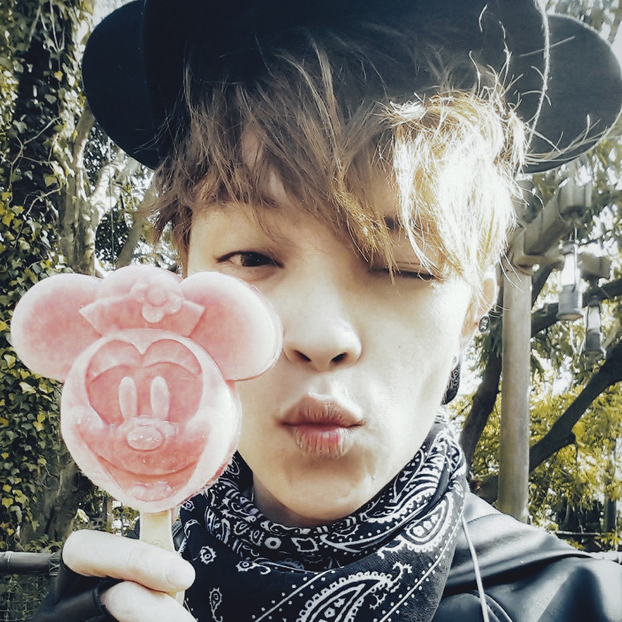 Ứng dụng Beautifying Effect có thể được kích hoạt trước hoặc trong khi chụp.