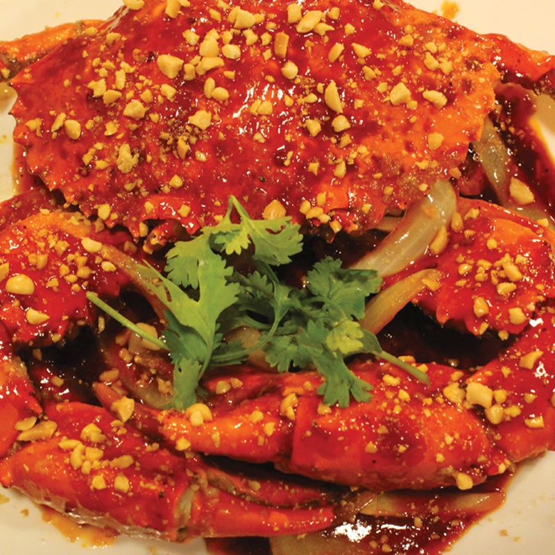 Đầu bếp của quán sáng tạo thêm các món ăn mới như cua Thượng Hải, cua ủ muối Hồng Kông, cua hấp Thái, cua Satay Malaysia…, giúp thực khách có thêm nhiều trải nghiệm ẩm thực thú vị. 