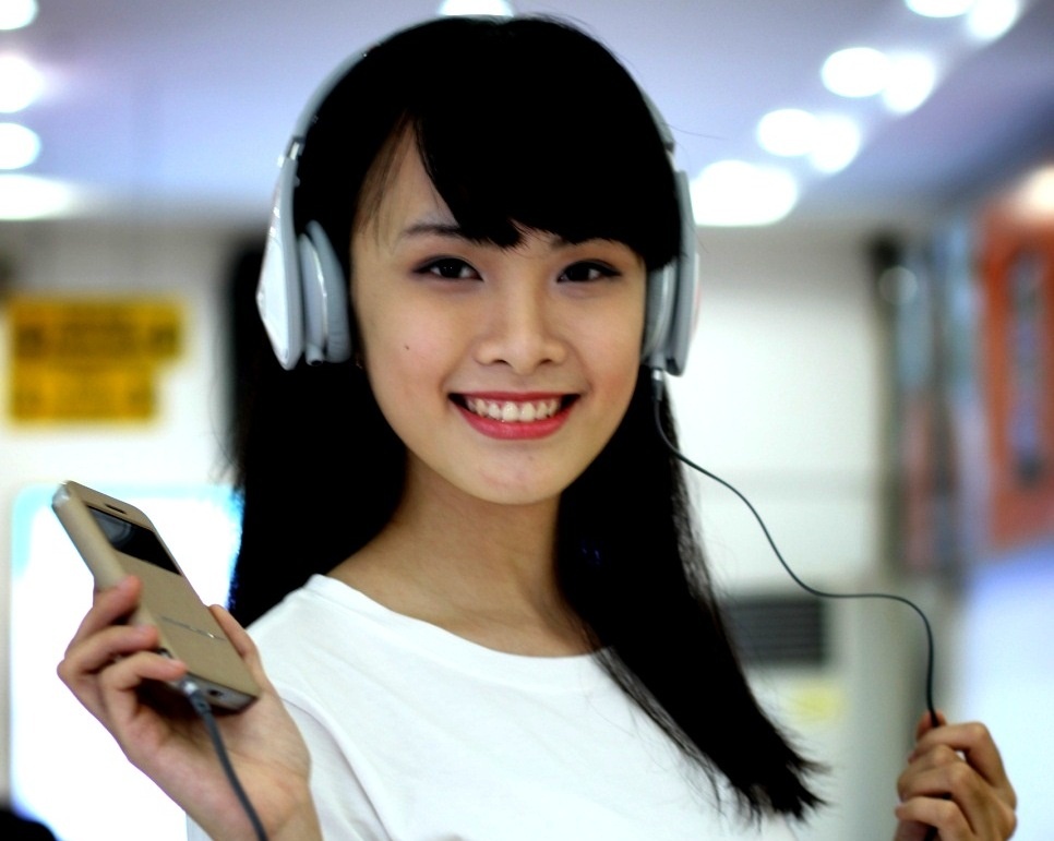 Chao he voi 'dai tiec' phu kien cho de yeu hinh anh