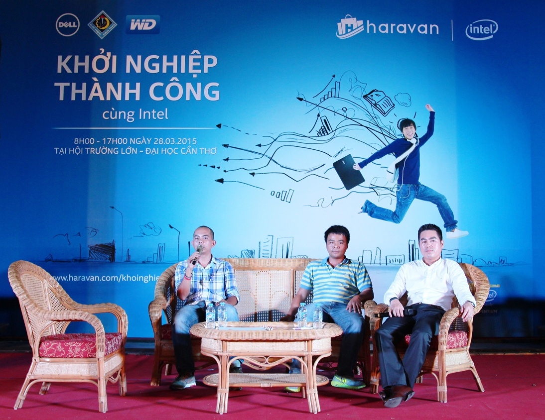 Khi tham cuộc thi. bạn có cơ hội tiếp xúc với các chuyên gia kinh tế, doanh nhân thành công và có kinh nghiệm khởi nghiệp.