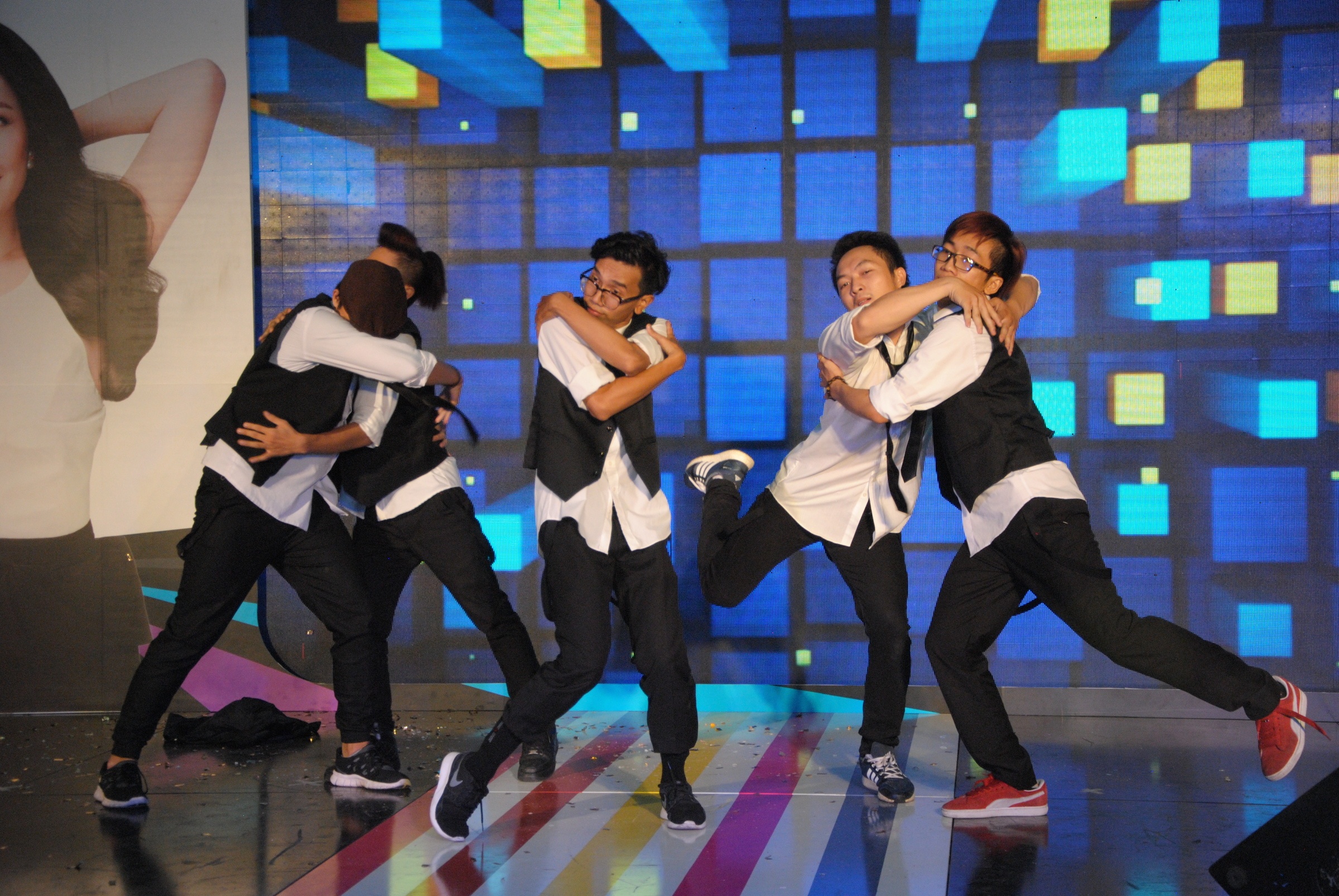 Tiết mục vũ đạo sáng tạo ấn định chiến thắng chung cuộc cho nhóm HFO.