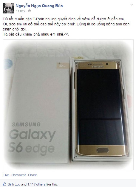 “Quả không uổng công anh bon chen chờ đợi!”, VJ Quang Bảo phấn khích chia sẻ.