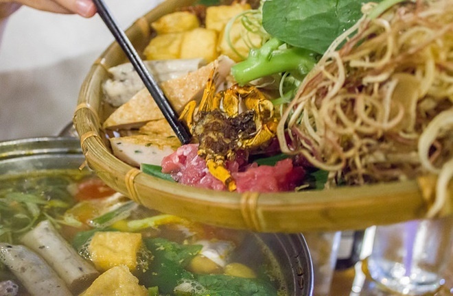 Lau rieu cua chinh phuc thuc khach Sai Gon hinh anh