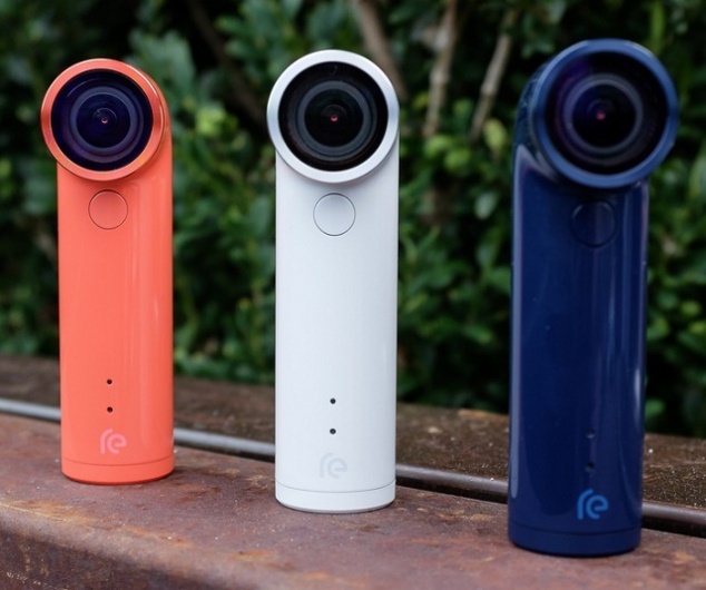 Với hình dáng lạ mắt cùng gam màu trẻ trung như xanh, cam và trắng, HTC RE Camera được xem là phụ kiện thời trang sành điệu cho bạn trẻ trong những buổi dạo phố hay chụp ảnh thường ngày.