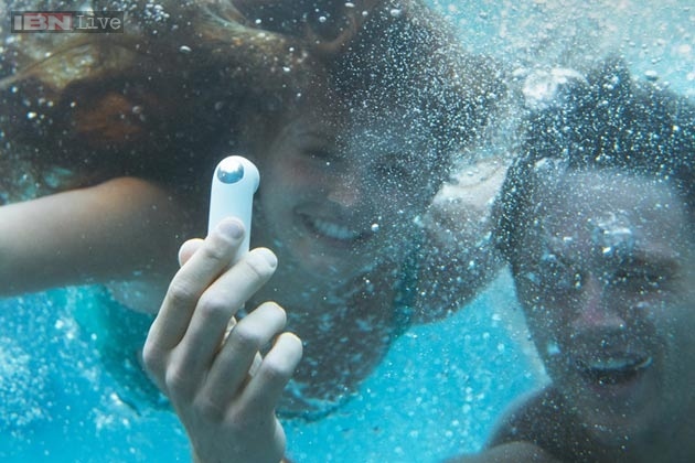 Đặc biệt, có thể mang RE xuống mực nước 1 m trong vòng 30 phút.