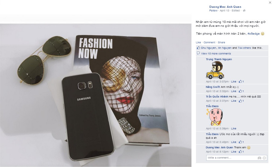 Dương Mạc Anh Quân thể hiện rõ gu thời trang tối giản bằng cách sắp đặt chú trọng về màu sắc.