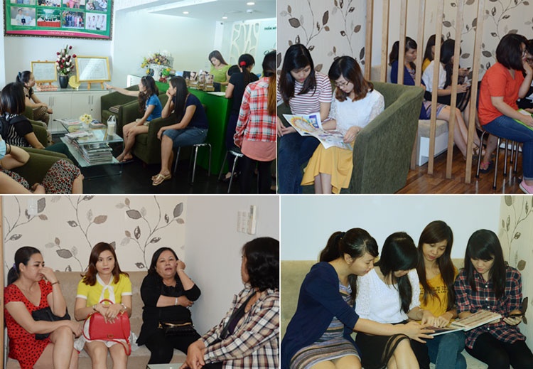 Khách hàng đã đến rất sớm để được TS.BS Man Koon Suh tư vấn tại Thẩm mỹ Hàn Quốc JW.