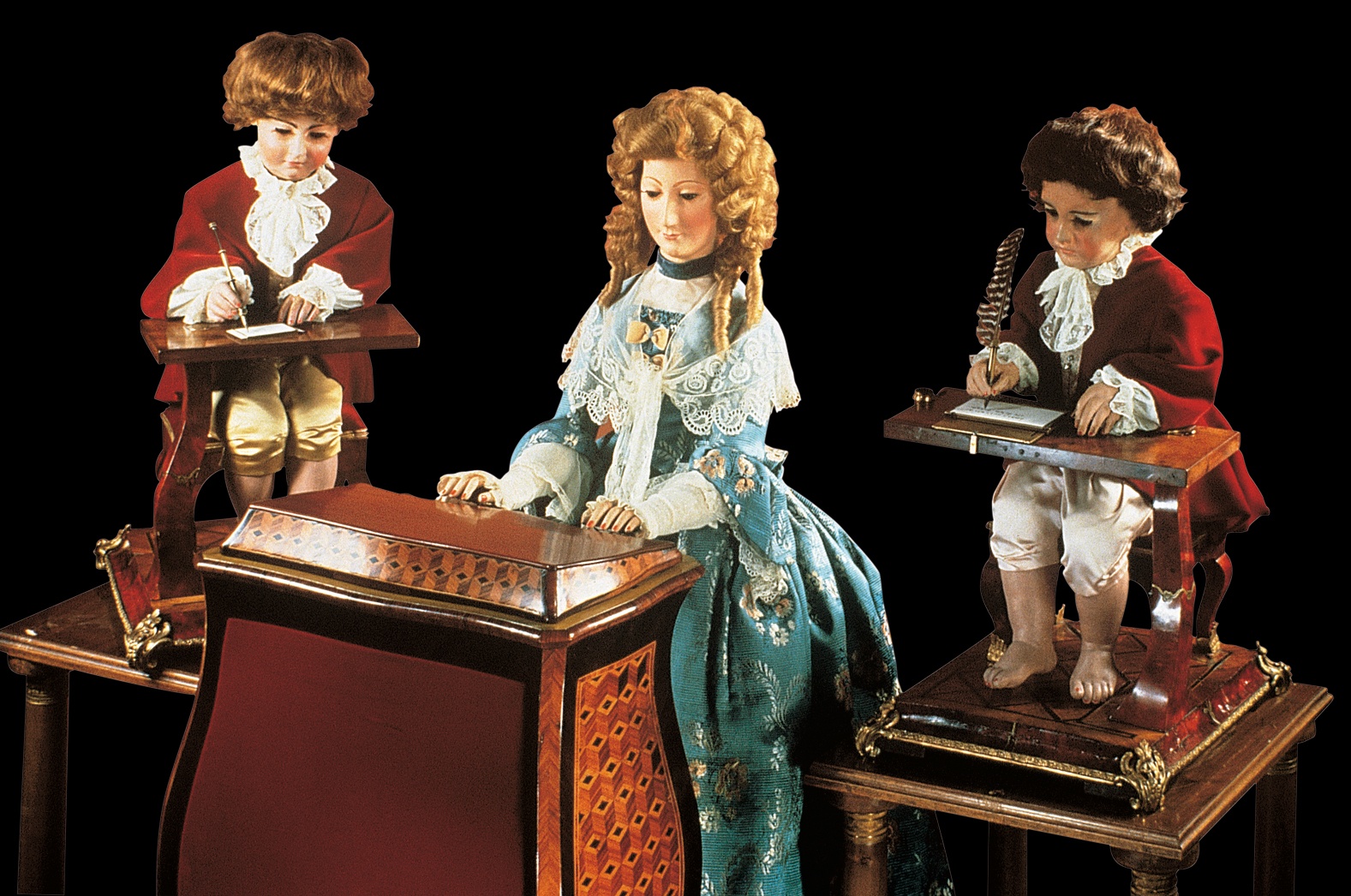 Thuong hieu dong ho Jaquet Droz chinh thuc den Viet Nam hinh anh