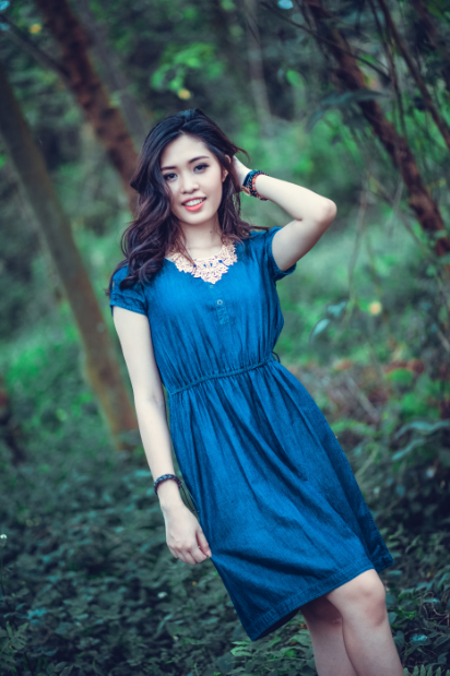 Váy demi giúp bạn che các khuyết điểm trên cơ thể.