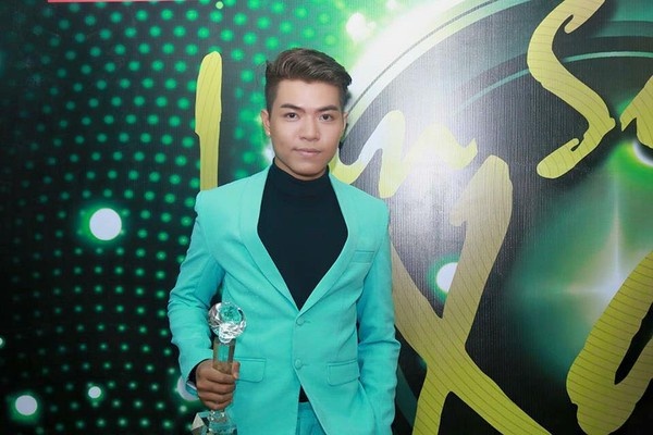 Nhạc sĩ Đỗ Hiếu 