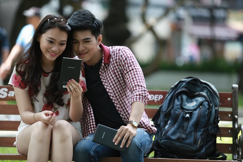 4 ly do ban tre nen su dung may tinh bang hinh anh