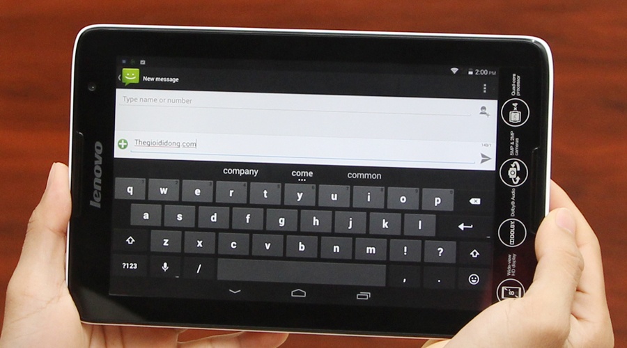 Lenovo TAB A8 có thể nghe gọi và nhắn tin như một chiếc smartphone.