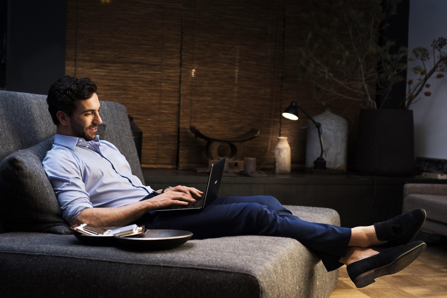 Đây là lựa chọn tốt cho những ai đang tìm kiếm một chiếc laptop để làm kèm một chiếc tablet màn hình lớn để giải trí.