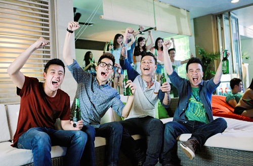 Chung kết UEFA sẽ trở nên sôi động hơn với chuỗi sự kiện phá cách diễn ra trên toàn quốc. 