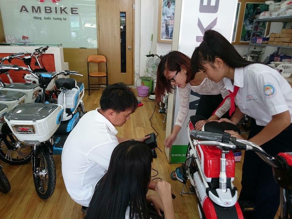 Xe dap dien Ambike gia 7,5 trieu sot hang tren toan quoc hinh anh