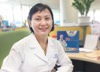 Nu bac si voi hanh trinh 16 nam ‘Bao ve nu cuoi Viet Nam’ hinh anh