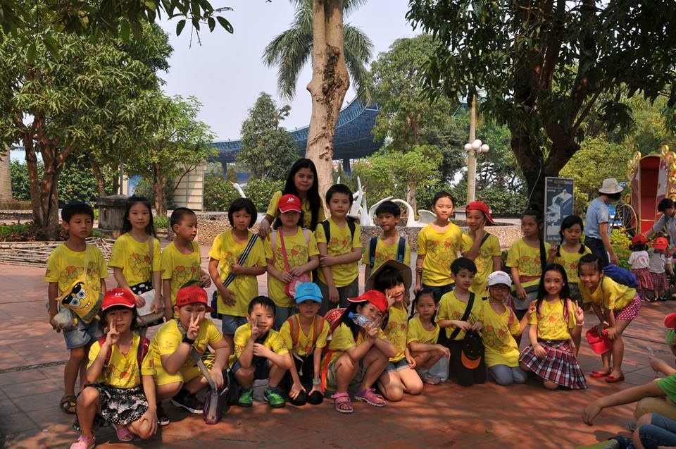 Kết thúc một ngày đi dã ngoại, dù khá mệt với cái nắng đầu mùa, các em sẽ thấy rất vui và tỏ ra tiếc nuối vì đã đến giờ ra về.Chuyến tham quan sẽ giúp trẻ học thêm nhiều kiến thức thực tế và có một ngày hè vui chơi thoải mái.