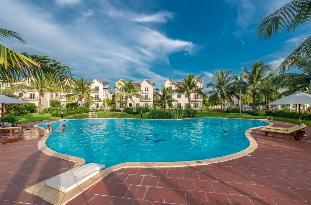 Khung canh tho mong cua Vinhomes Riverside hinh anh