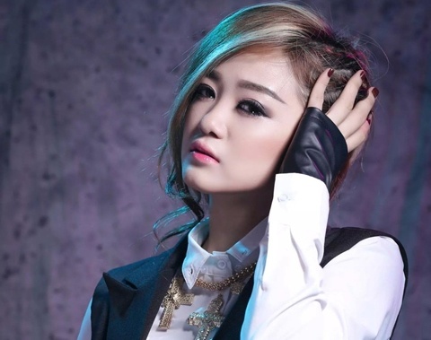 'Ban sao' Jang Nara ra mat album dau tay hinh anh