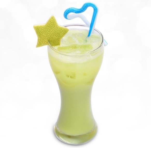  Ngoài ra, bạn còn có thể giải nhiệt với các món tráng miệng lạ mắt và độc đáo. 