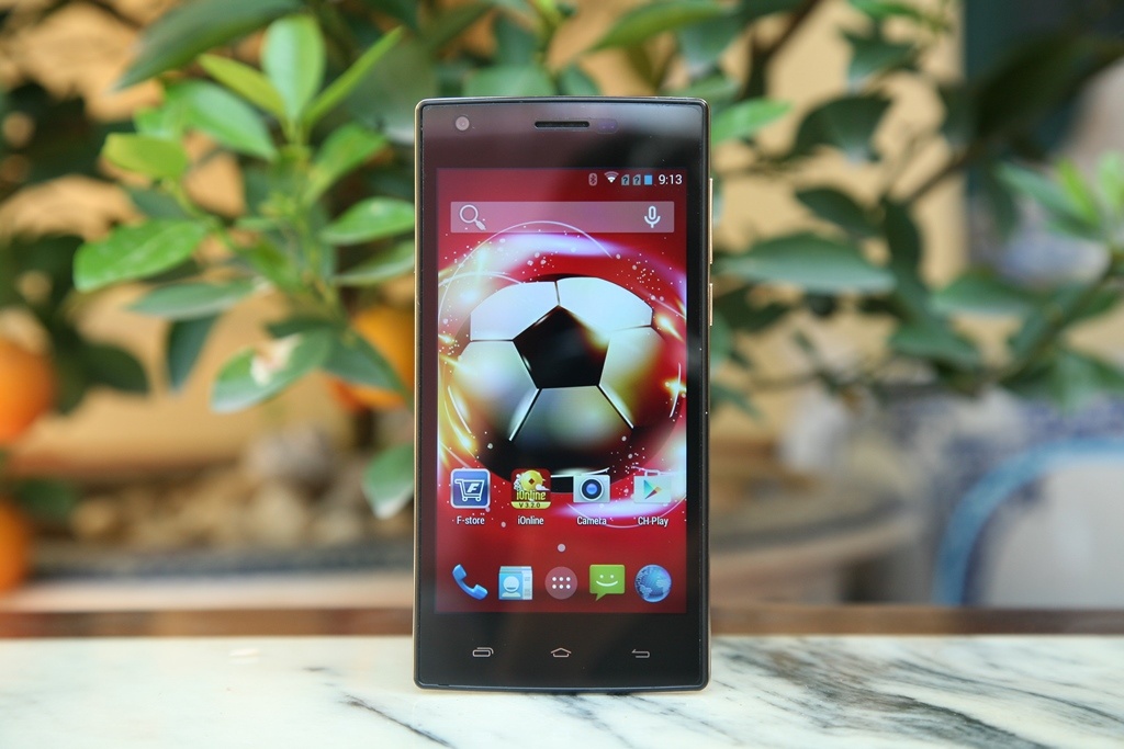 FPT ra mat S450 phien ban mau vang kim sang trong hinh anh