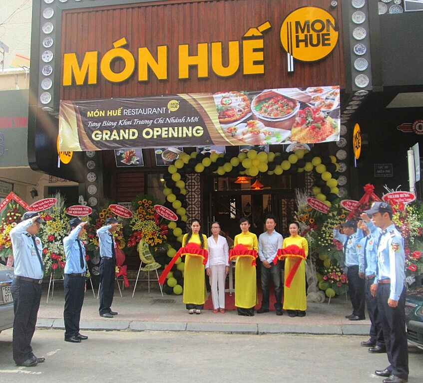 Nha hang Mon Hue khai truong chi nhanh thu 85 hinh anh