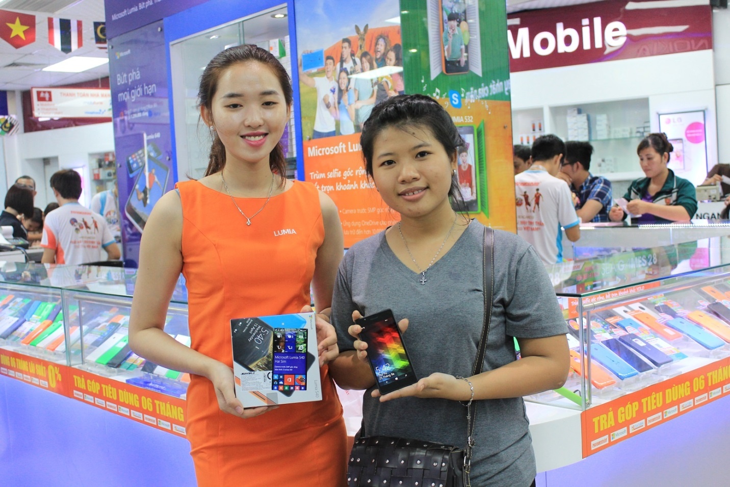 Mai Hoàng Diễm may mắn sở hữu Lumia 540 với giá 540.000 đồng.