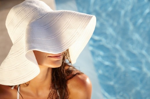 5 phu kien khong the thieu de duong da mua nang hinh anh