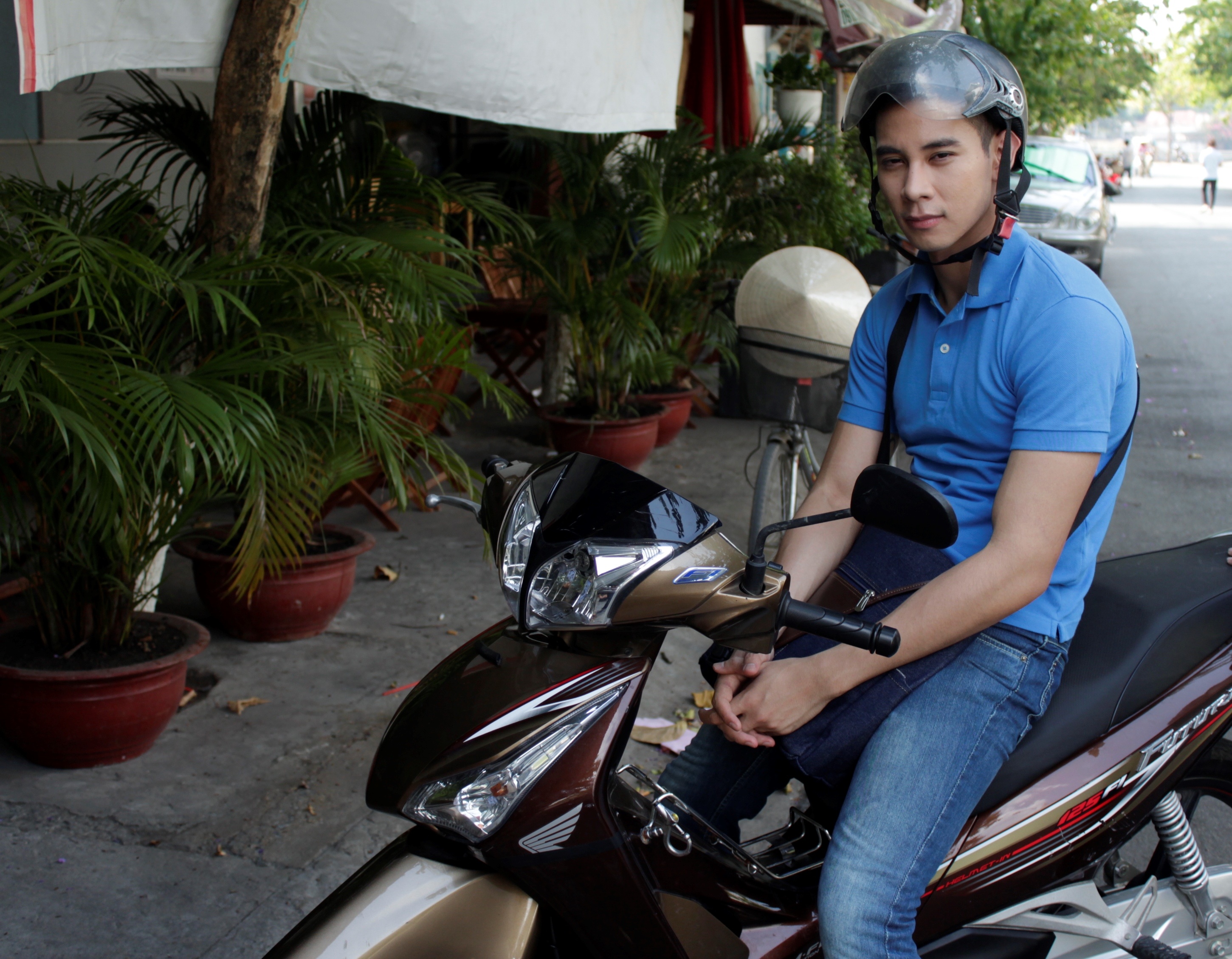 Ho Vinh Khoa: 'Bao ve xe nhu bao ve nguoi yeu' hinh anh