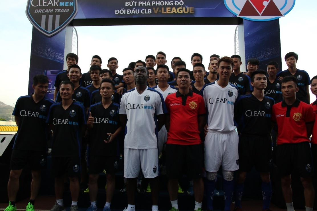 Đội hình Clear Men “Bứt phá phong độ” trước giờ ra quân với Than Quảng Ninh.