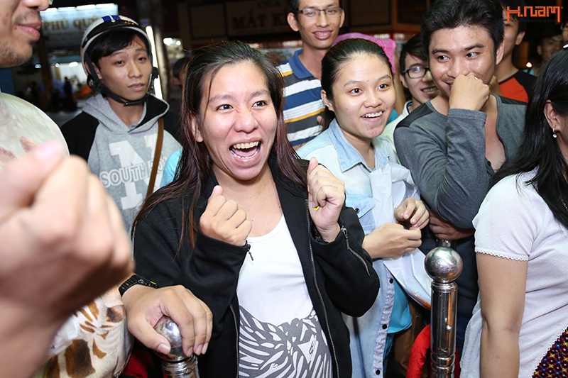 Zenfone 2 gia soc 13.000 dong tai Hnam Mobile hinh anh