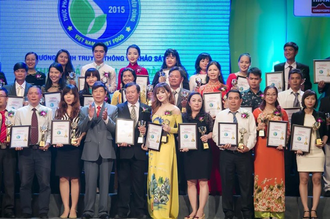 Buổi lễ trao giải và tôn vinh yến sào Bird Nest House và các thương hiệu khác được truyền hình trực tiếp trên sóng Đài truyền hình Việt Nam (VTV9)