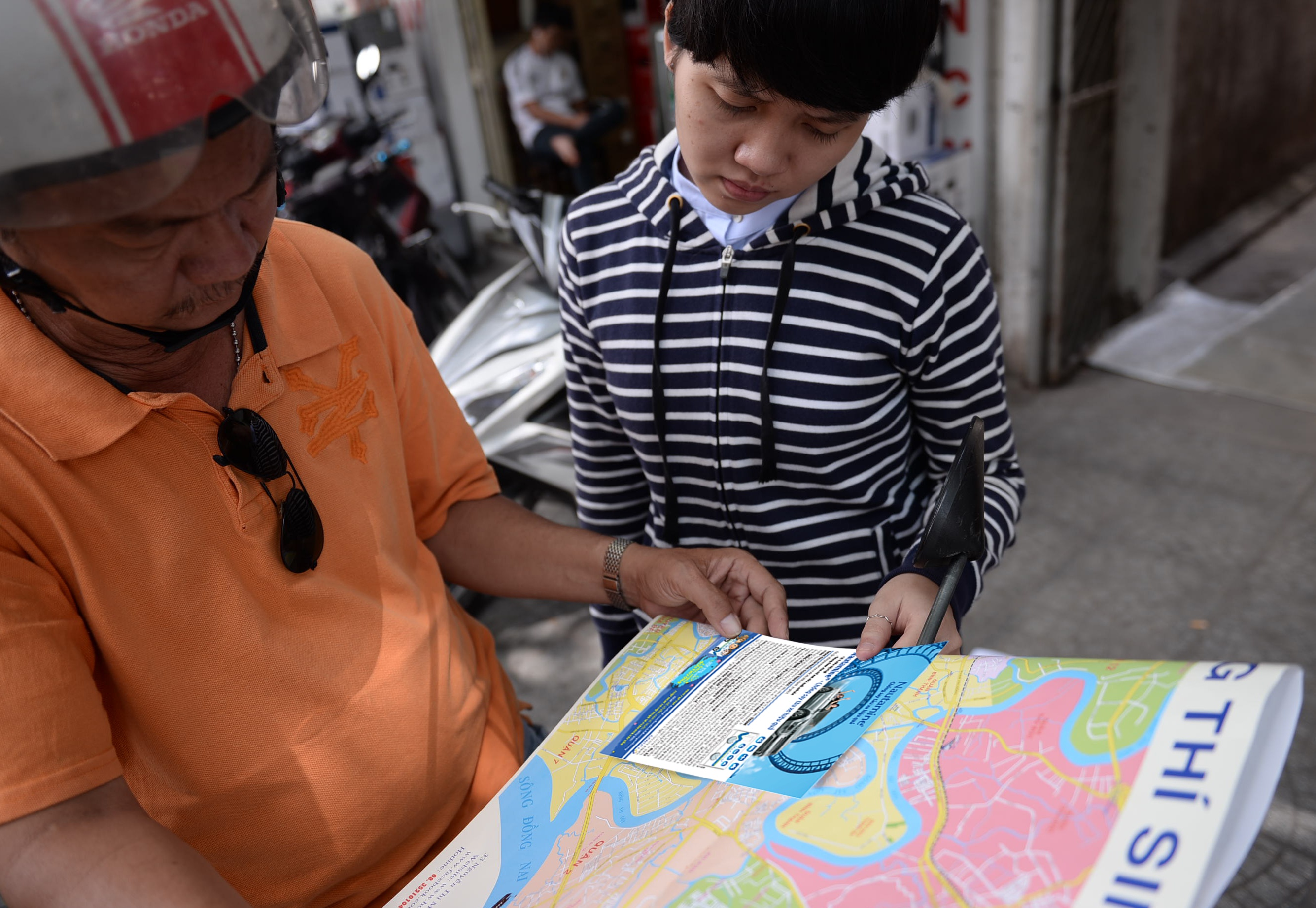 'Hanh trinh 4 mua yeu thuong' tang ban do cho si tu hinh anh