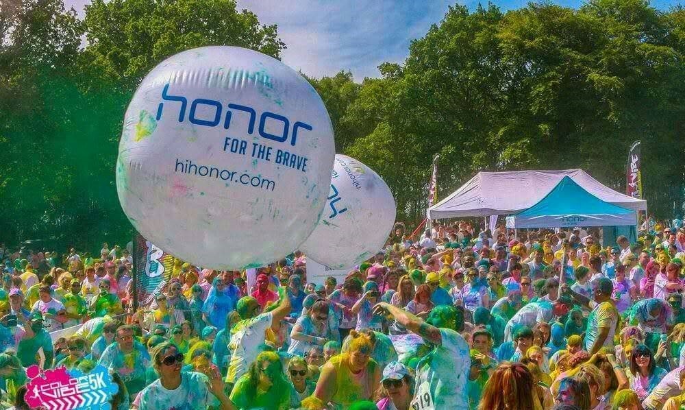 Honor được giới trẻ châu Âu đón nhận khá nồng nhiệt. 