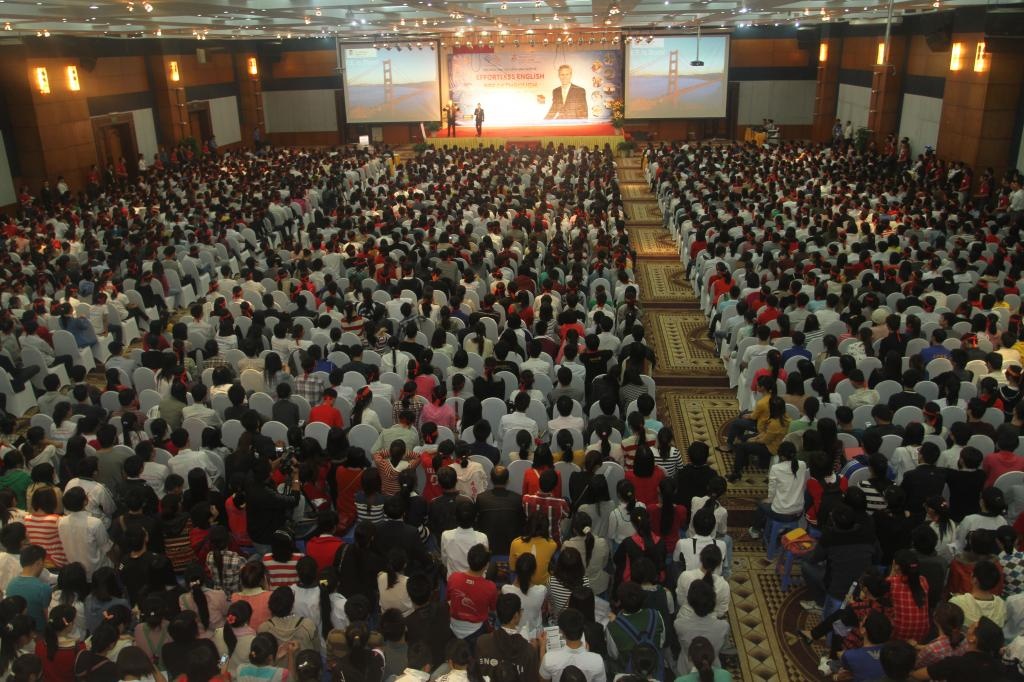 Hội thảo 3000 người của TS AJ Hoge