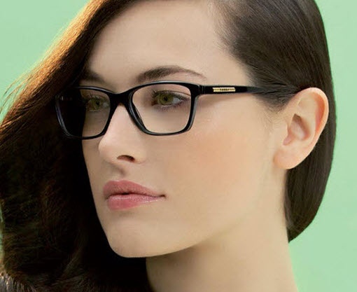 ELLE ra mat bo suu tap gong kinh thoi trang hinh anh